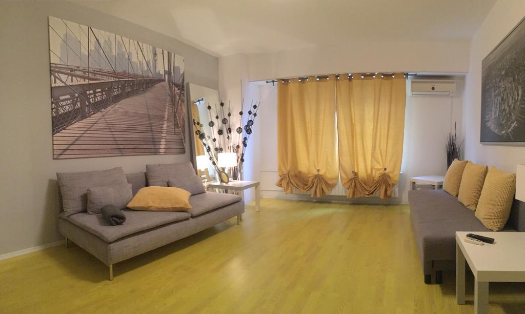 Green Apartment Bucarest Esterno foto
