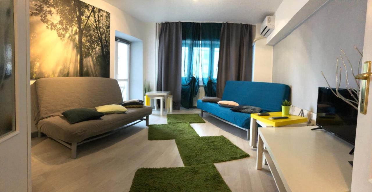 Green Apartment Bucarest Esterno foto